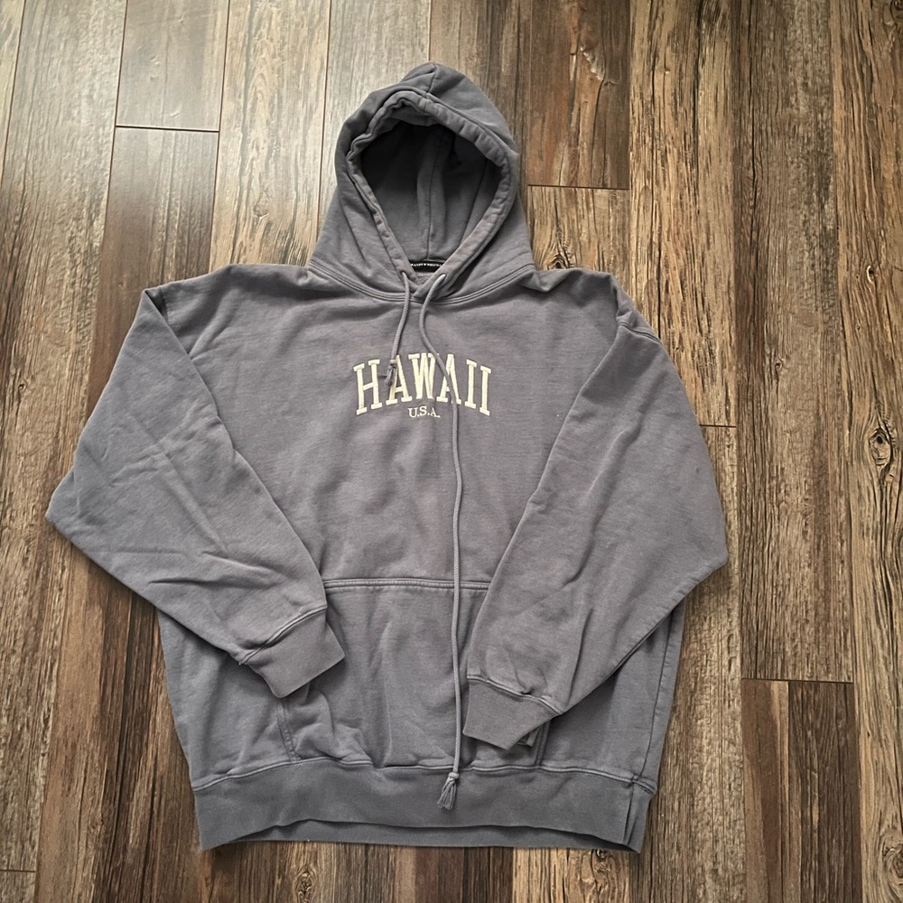 Never worn before vintage brandy melville hoodie